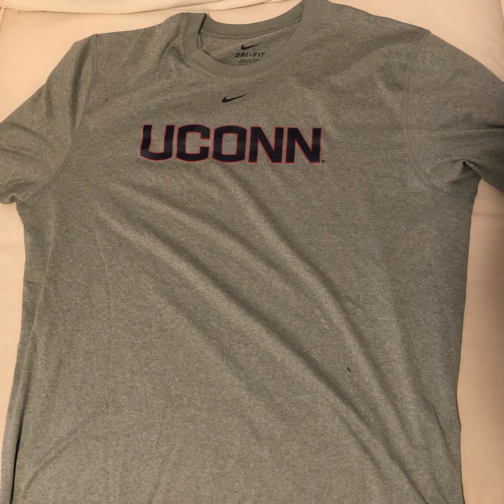 UConn Dri fit